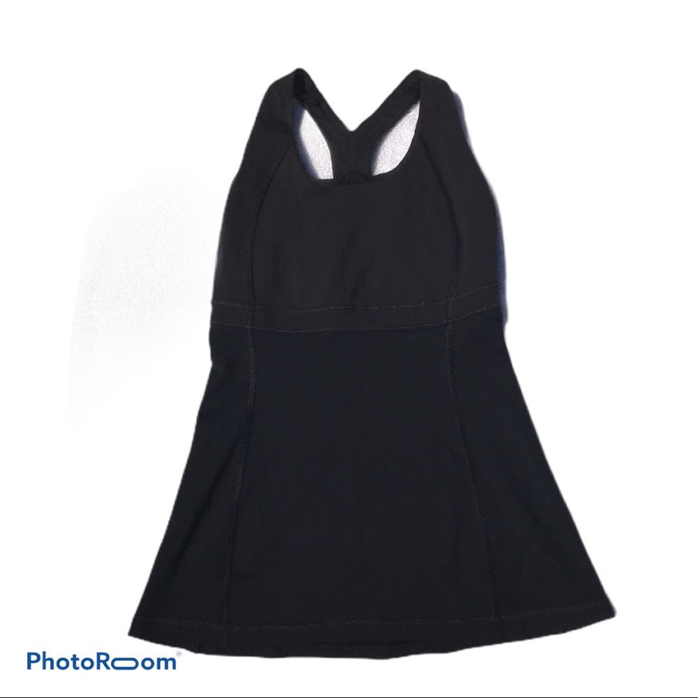 Lululemon tank top with shelf bra